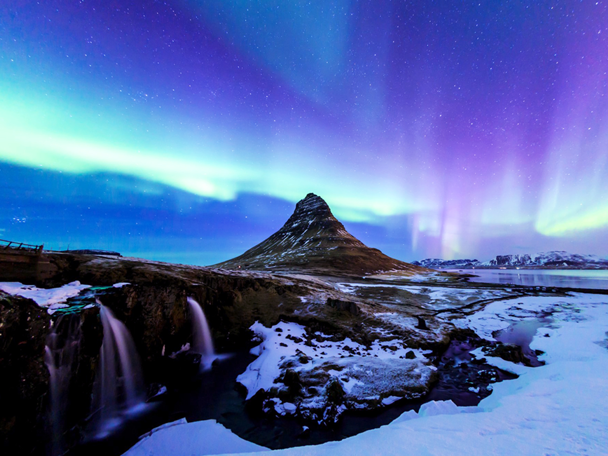best time to visit Iceland northern lights